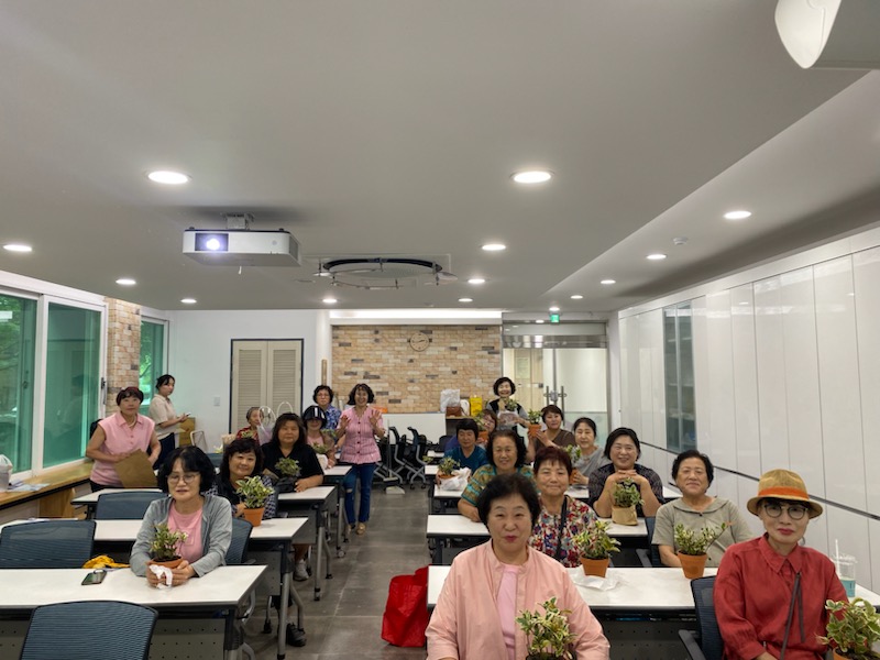 한국생활개선연천군연합회 분재분과 교육 (1/4회차) 이미지 4 - 본문에 자세한설명을 제공합니다.