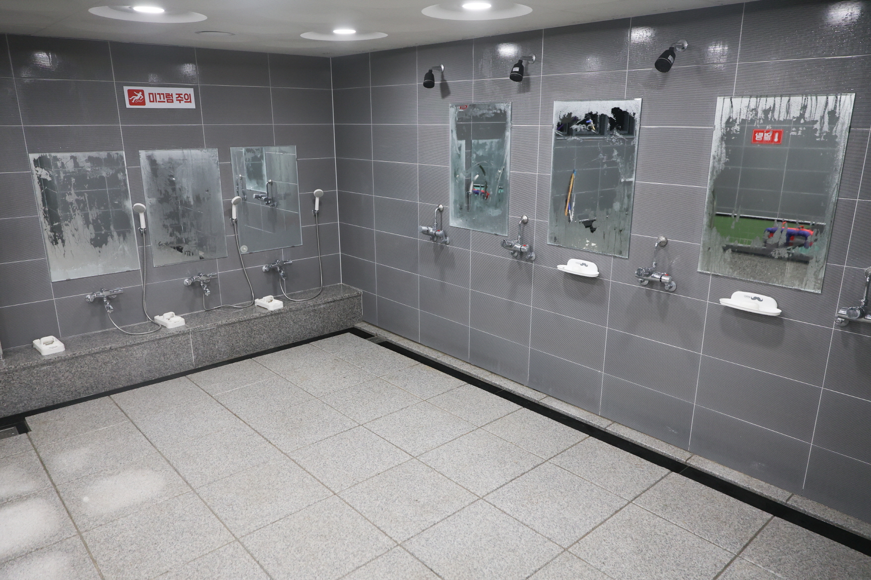 [25.11.05.] 신서힐링스테이 준공식 이미지 3 - 본문에 자세한설명을 제공합니다.