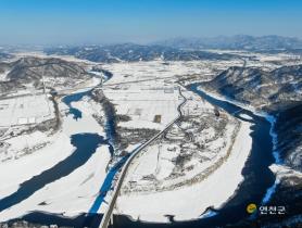연천 임진강변의 겨울 이미지