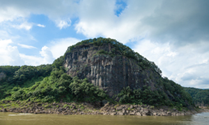 Jwasangbawi Rock